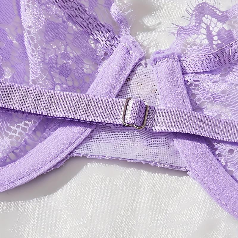 مجموعة لانجري عرايس بنسيج دانتيل - حمالة صدر ثلاثية بكوب ناعم مع كلوت منخفض